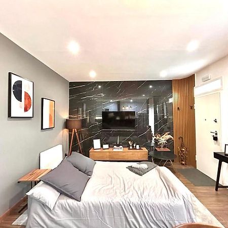 Luxury And Elegant Apartment Madrid Exterior photo